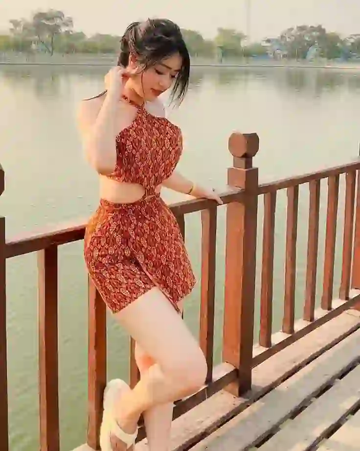 Indian Russian Escorts